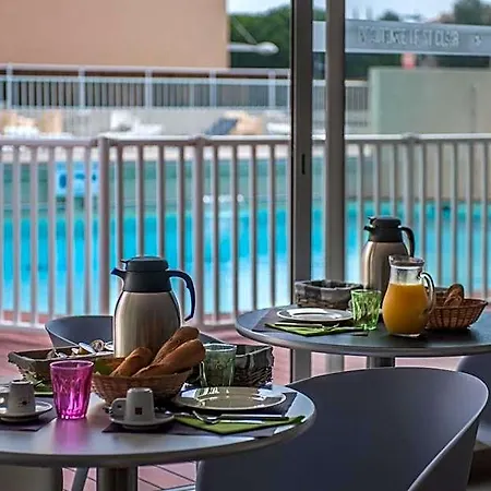 Vacanceole - Le Saint Clair Aparthotel 3*