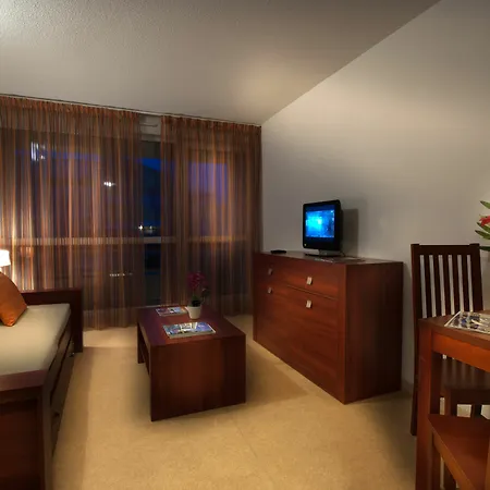 Vacanceole - Le Saint Clair Apart Otel 2*