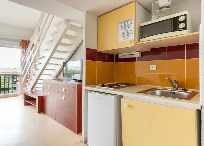 Vacanceole - Le Saint Clair Апарт-отель Агд