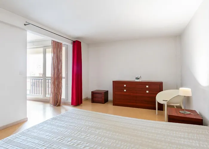 Апарт-отель Vacanceole - Le Saint Clair