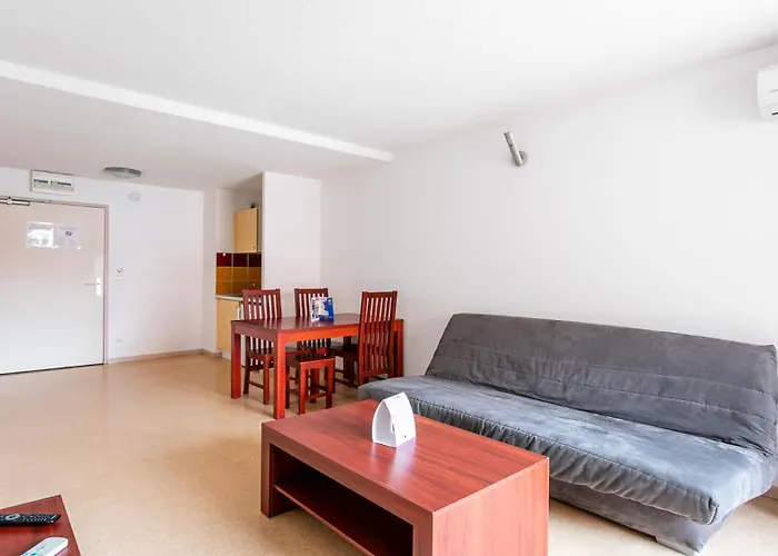 Апарт-отель Vacanceole - Le Saint Clair