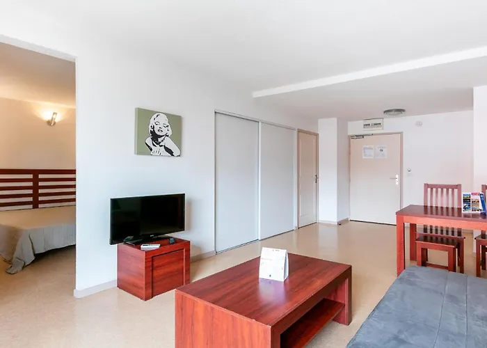 Vacanceole - Le Saint Clair 3* Агд