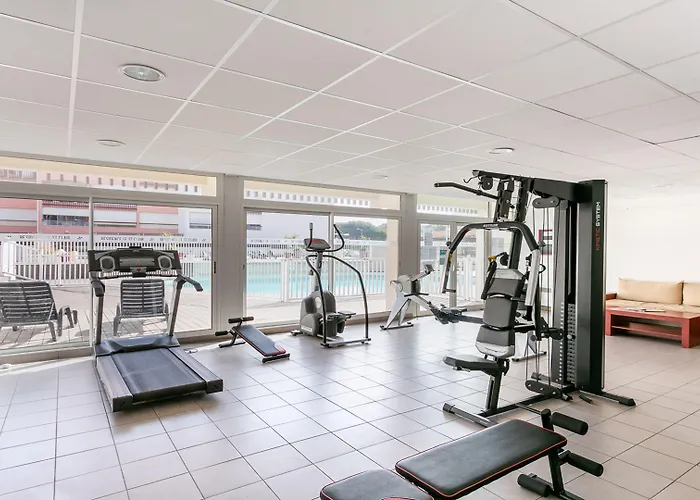 Vacanceole - Le Saint Clair Апарт-отель Агд