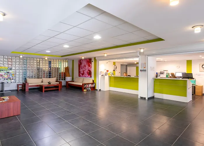 Vacanceole - Le Saint Clair Агд