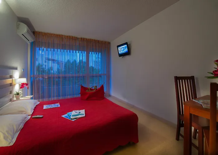 Vacanceole - Le Saint Clair Агд