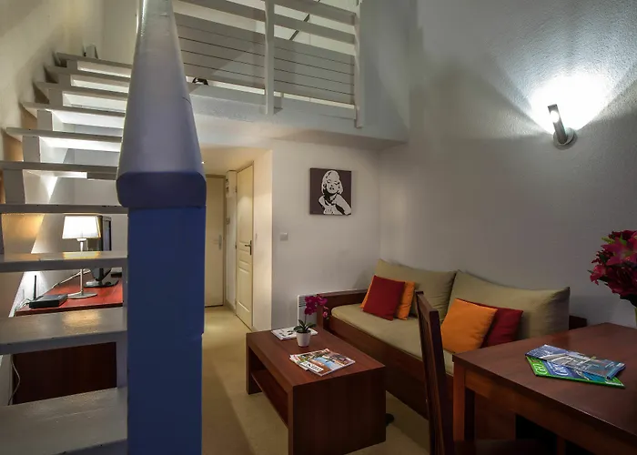 Апарт-отель Vacanceole - Le Saint Clair