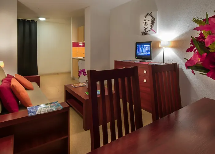 Vacanceole - Le Saint Clair Агд